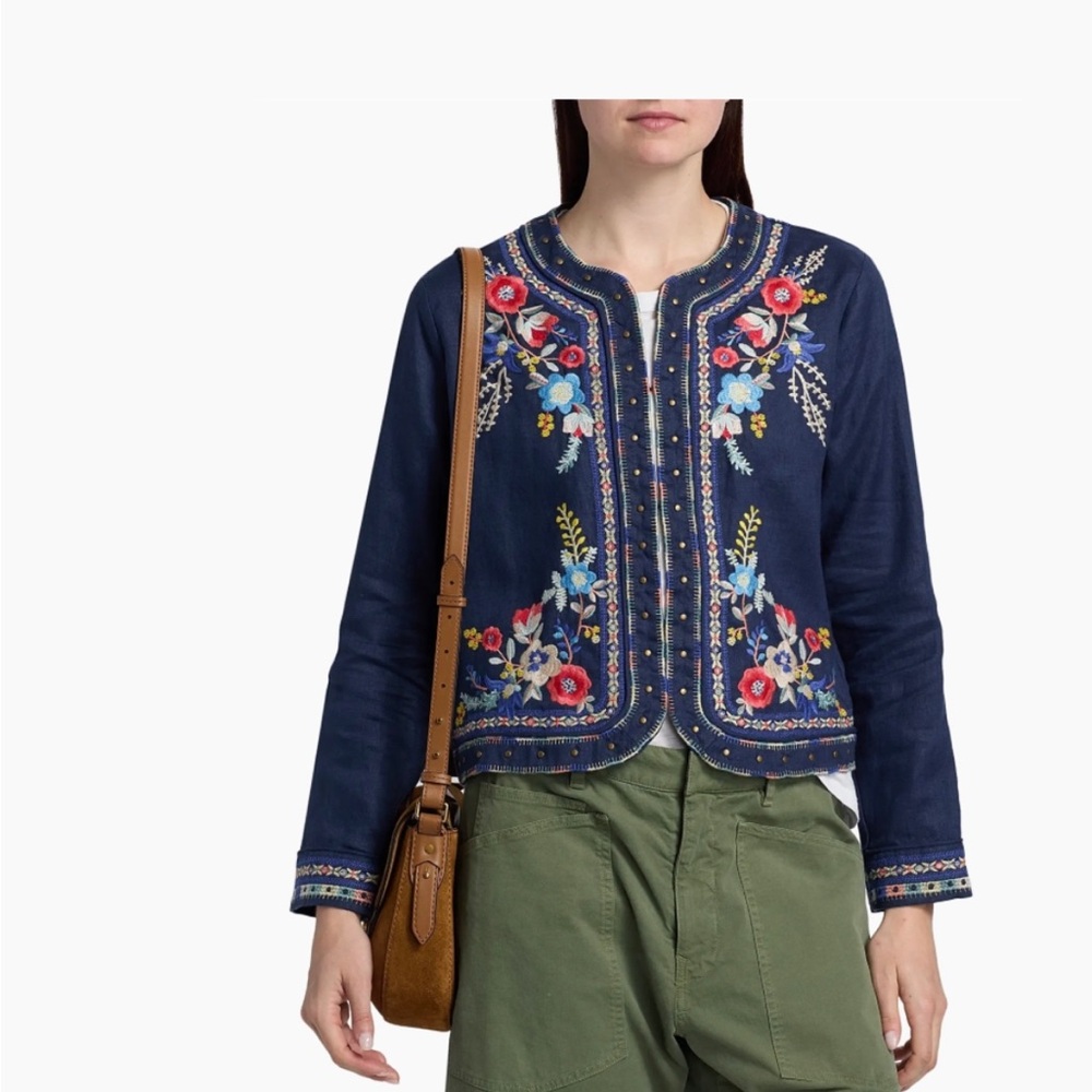Johnny Was Linen Embroidered Cropped Navy Floral Jacket. M. NWT.